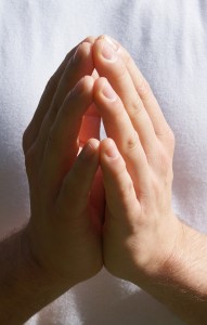 hands-750281_1280